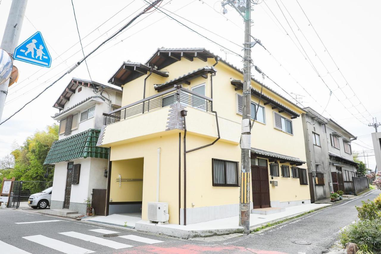 Hat Kujo, Near From Kintetsu Kujo Station 近鉄九条駅前の民泊 Yamatokoriyama Exterior foto